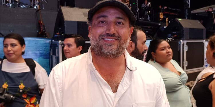 Baja ocupación de pequeños hoteles del centro de Playa del Carmen por contaminación acústica