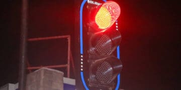 Lili Campos puso en operación los primeros semáforos en Puerto Aventuras