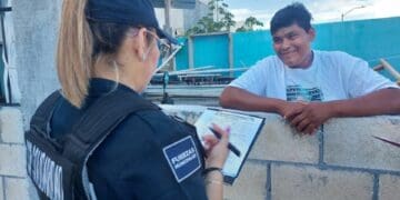 Mujer policía de Playa del Carmen será capacitada en Estados Unidos