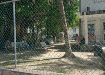 No solo el IMSS; denuncia enfermera presuntas irregularidades en el ISSSTE de Playa del Carmen