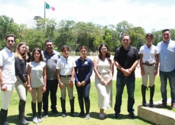 Presentan Concurso Nacional e Internacional de Salto “Hípica Salazar 2023”