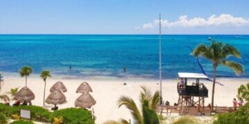 Se amplía el horario de guardavidas en Playa del Carmen por operativo de verano