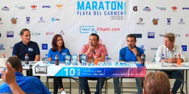 Gobierno impulsa a Playa del Carmen como destino deportivo