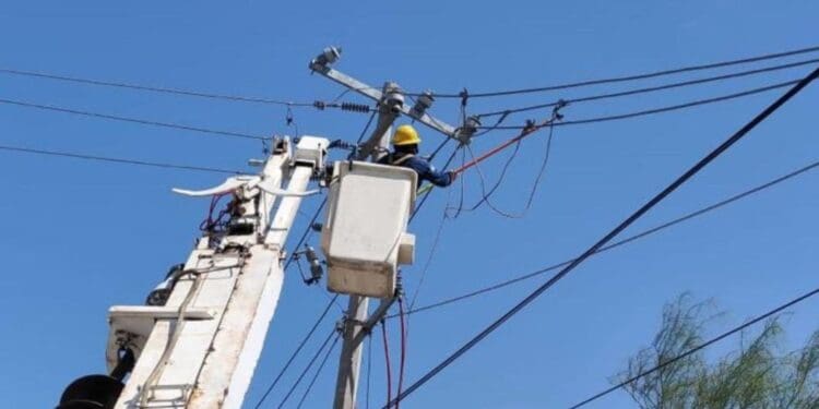 CFE cortará el suministro eléctrico en varias colonias de Playa del Carmen, incluida Villas del Sol