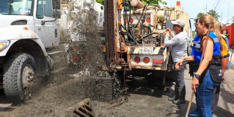 Inicia limpieza de mil pozos en Solidaridad