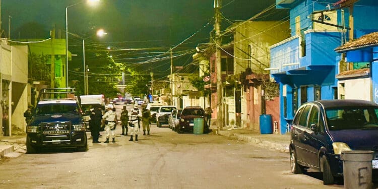 Intentan ejecutar a un hombre en la colonia Colosio de Playa del Carmen