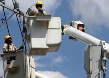 Más potencia en transformadores, solución de CFE ante apagones en Playa del Carmen: Lili Campos