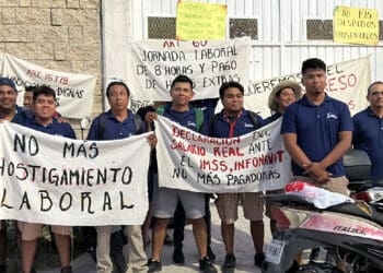 Realizan paro trabajadores de la empresa 'Cancún Adventures'