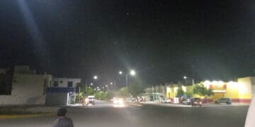 Regresa en partes electricidad al norponiente de Playa del Carmen