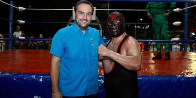 El Sagrado hace de las suyas y triunfa en Playa del Carmen