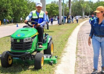 Solidaridad eficientiza la limpieza de las vialidades