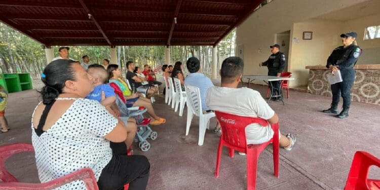 Comités vecinales fomentan la confianza entre el policía y la sociedad para reforzar la vigilancia