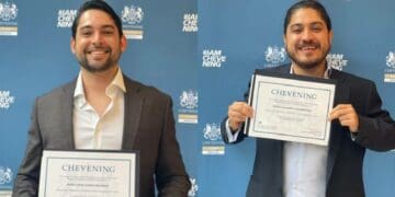 Dos jóvenes de Playa del Carmen ganan la prestigiosa beca Chevening que otorga el Reino Unido