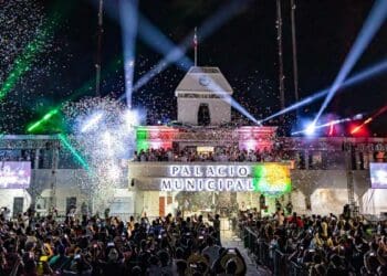 Solidaridad celebra con fervor Grito de Independencia