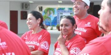 Maestros de Educación Física del Municipio de Solidaridad son reconocidos en su día