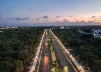 Se alcanzan 52 cruceros y 7 mil luminarias nuevas en Solidaridad