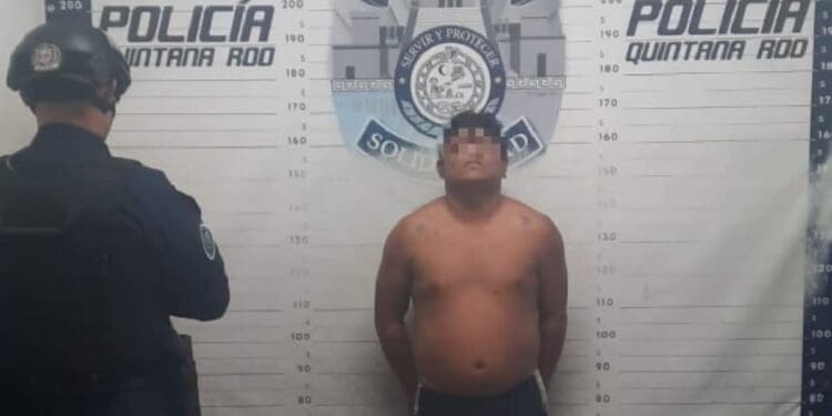 Aseguran a agresor en Solidaridad, tenía en posesión narcóticos y un machete