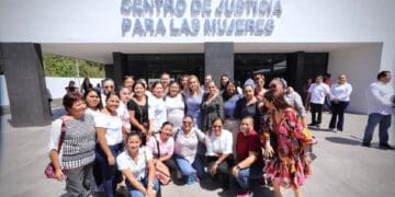 Atención integral para las mujeres en Solidaridad