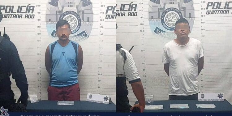 Policía Municipal de Solidaridad detiene a 3 personas con lo que aparenta ser posibles narcóticos