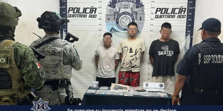 Policía Municipal de Solidaridad sigue dando golpes al narcomenudeo, esta vez asegurando a 3 sujetos