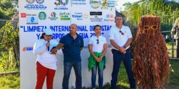 Solidaridad encabezó el evento voluntario internacional de limpieza de costas y cuerpos de agua