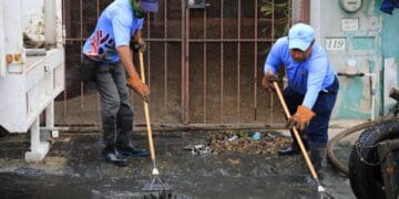 Trabaja gobierno de Solidaridad en el desazolve de pozos