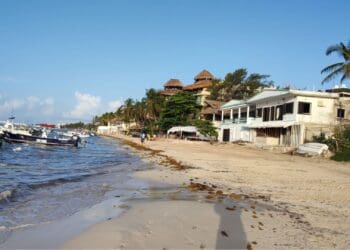 Ayuntamiento impugnará relleno de arena de El Recodo de Playa del Carmen aprobado por Semarnat