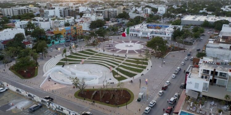 Renovación de Playa del Carmen; gobierno de Lili Campos ha ejercido 370 mdp en obras públicas