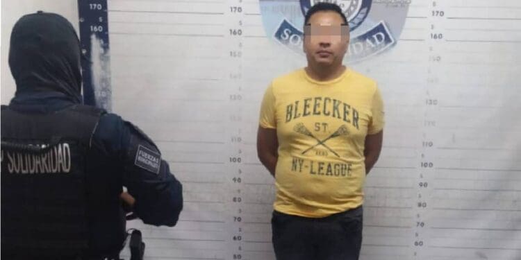 Policía Municipal de Solidaridad aseguró a un sujeto en posesión de un arma de fuego