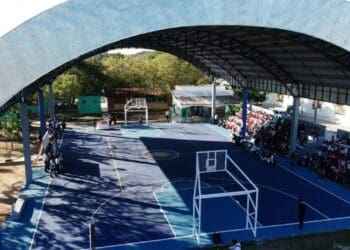 Inauguran espacios deportivos en primaria de Puerto Aventuras