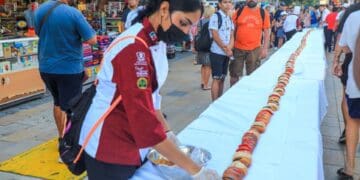 Quinta Avenida de Playa del Carmen tendrá megarosca de Reyes de 300 metros