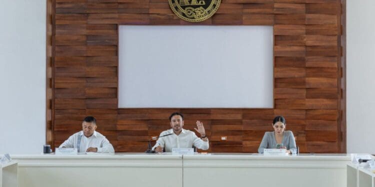 Se aprobó en la comisión de movilidad, estudiar una propuesta para que el municipio adquiera autobuses y dote a los universitarios de transporte