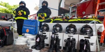 Solidaridad con el mejor equipo para bomberos en el estado