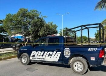 Asesinan a balazos a una persona en el mercado de Villas del Sol de Playa del Carmen