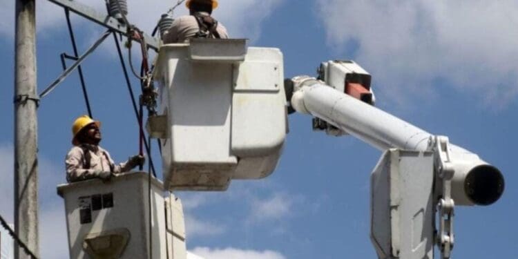 Hasta 80% de la infraestructura de CFE en Playa del Carmen presenta deterioro