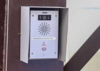 Se han instalado ocho botones de pánico en paraderos de Playa del Carmen