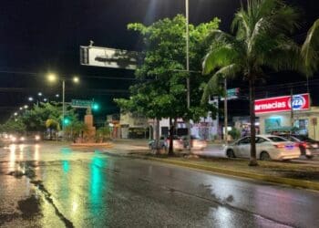 Autoridades de Solidaridad invitan a reportar las luminarias en mal estado