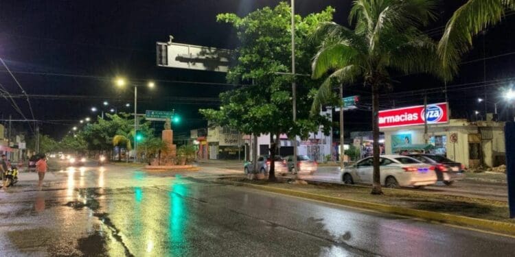 Autoridades de Solidaridad invitan a reportar las luminarias en mal estado