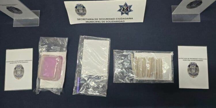 Hombre es detenido con 11 cigarrillos de marihuana en Playa del Carmen