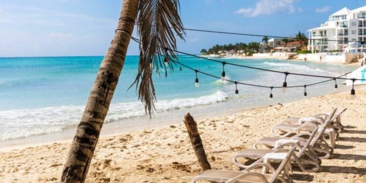 Reconocen a Playa del Carmen como uno de los mejores destinos turísticos del mundo