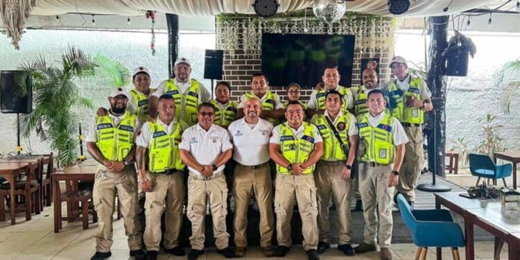 Protección Civil Solidaridad, cuenta con nueva ambulancia