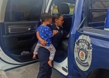 Rescatan a menor de dos años extraviado en la avenida CTM de Playa del Carmen