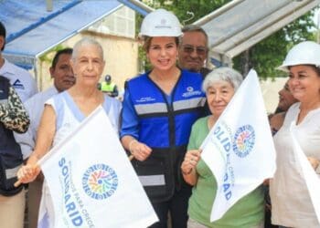 Logran histórica pavimentación en Solidaridad