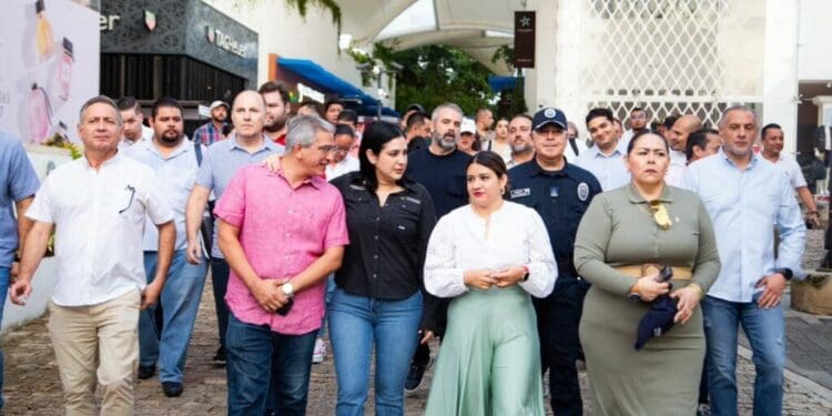 En equipo con el empresariado por la Quinta Avenida: Estefanía Mercado
