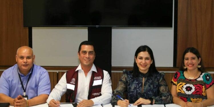 Llama Estefanía Mercado a enfrentar los nuevos retos turísticos de Solidaridad, con capacitación