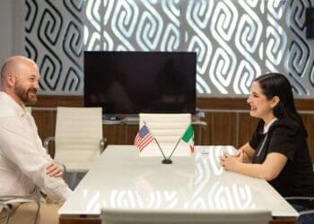 Sostiene Estefanía Mercado reunión con el Cónsul de Estados Unidos