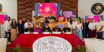 Vibrará Playa del Carmen con el Carnaval “Caribe Neón”