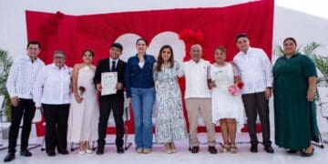 Dan el "sí" 280 parejas en Playa del Carmen durante las Bodas Colectivas 2025