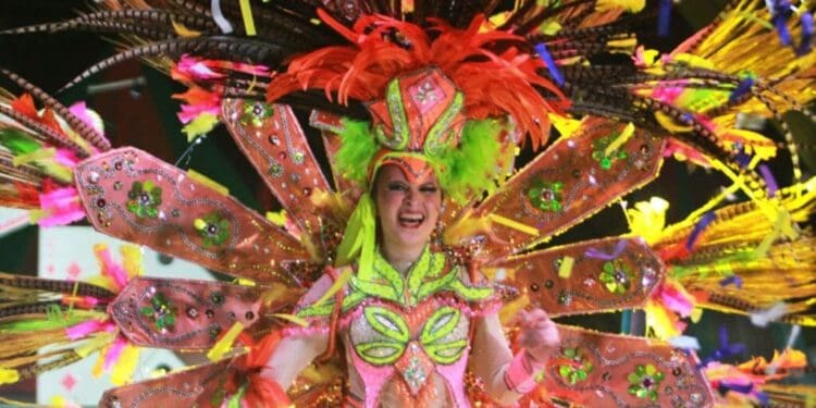 La magia del Carnaval llega a Playa del Carmen