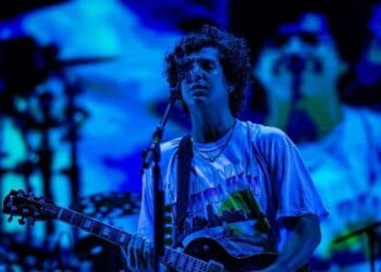 Rawayana pone a cantar y bailar a más de 20 mil personas en el Carnaval de Playa del Carmen 2025